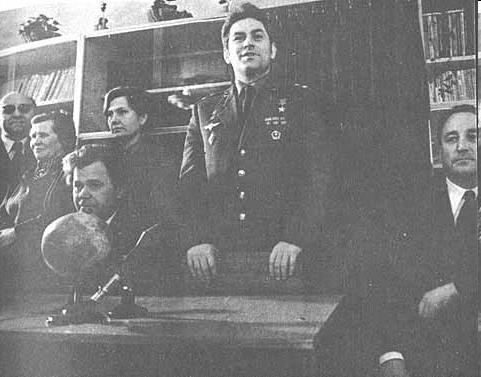 Родина крылья дала - imgEF29.jpg