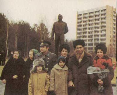 Родина крылья дала - img70FB.jpg