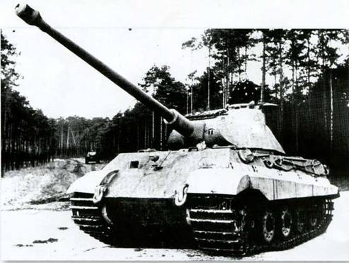 Боевые машины мира, 2014 № 23 Тяжелый танк Pz. KpfwVI Ausf.B «Тигр II» - pic_2.jpg