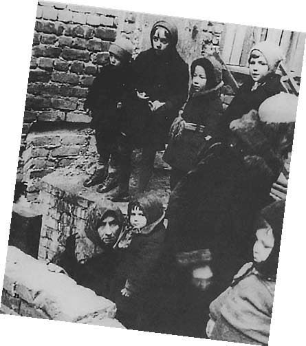 Школа жизни. Воспоминания детей блокадного Ленинграда - i_006.jpg