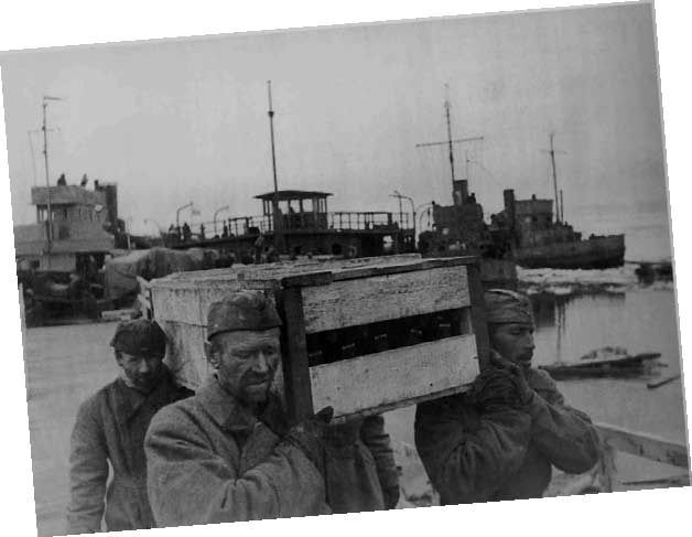 Школа жизни. Воспоминания детей блокадного Ленинграда - i_071.jpg