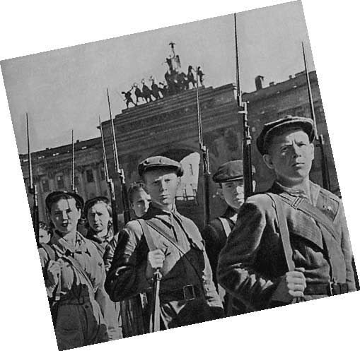 Школа жизни. Воспоминания детей блокадного Ленинграда - i_119.jpg
