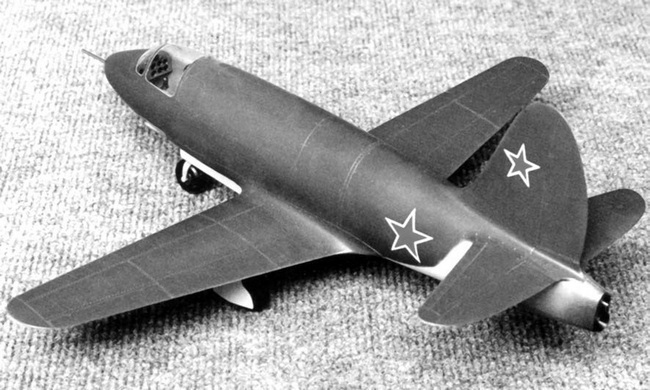 Реактивные первенцы СССР – МиГ-9, Як-15, Су-9, Ла-150, Ту-12, Ил-22 - i_122.jpg
