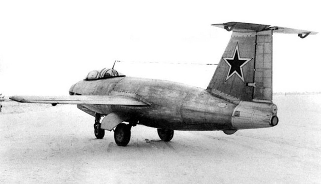 Реактивные первенцы СССР – МиГ-9, Як-15, Су-9, Ла-150, Ту-12, Ил-22 - i_128.jpg