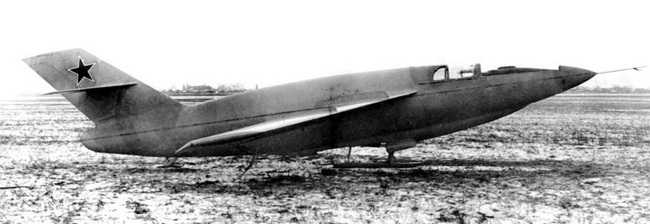 Реактивные первенцы СССР – МиГ-9, Як-15, Су-9, Ла-150, Ту-12, Ил-22 - i_131.jpg
