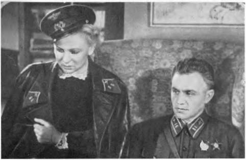 Всеобщая история кино. Том 6 (Кино в период войны 1939-1945) - i_040.jpg